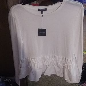 White T-shirt with ruffles